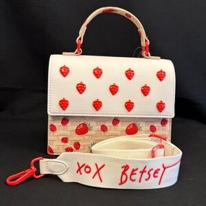 NWT Betsey Johnson White and Red Crossbody Bag